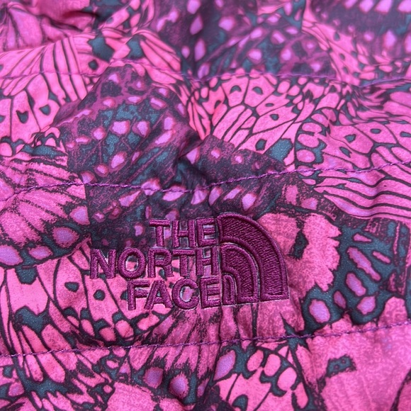 THE NORTH FACE | Mossbud Swirl winter jacket/coat Roxbury Pink Butterfly Camo 18 - Picture 4 of 6